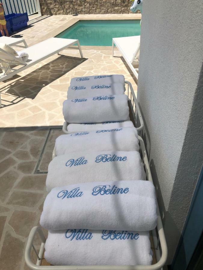 Villa Beline Direct Aan Zee, Verwarmd Zwembad En Sauna Трибань-Крушчица Экстерьер фото